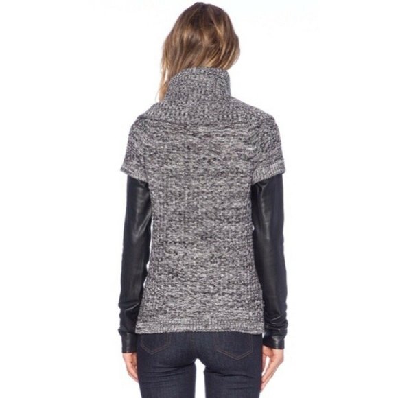 BLANKNYC Womens Pullover Sweater Black Marled Vegan Leather Sleeve Cowl Neck S - Picture 4 of 10